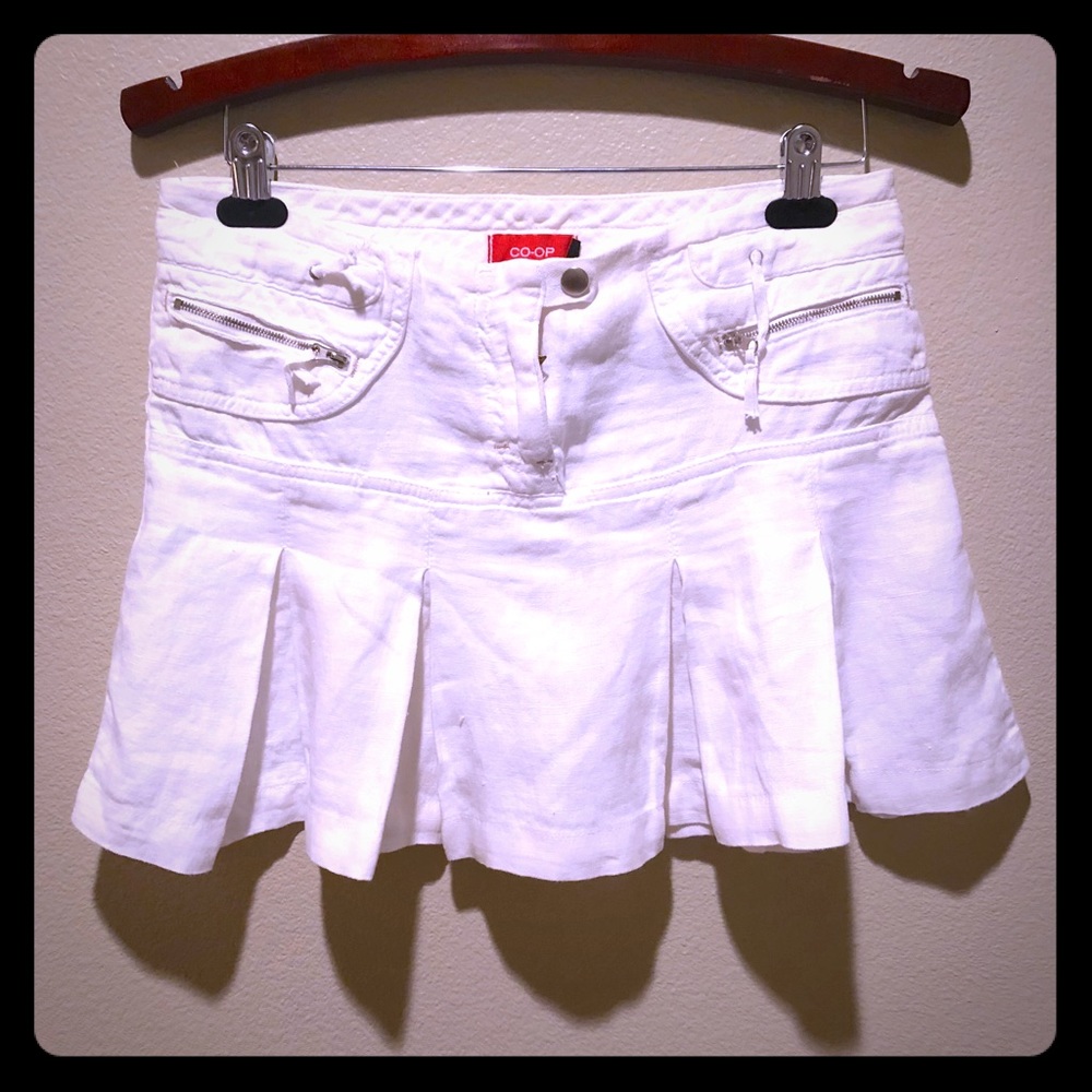 Barneys New York Co-Op Linen Skirt.